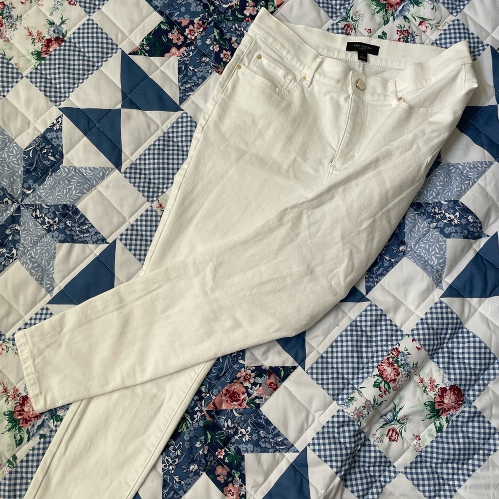 Ann Taylor Women's Cream Skinny Jeans